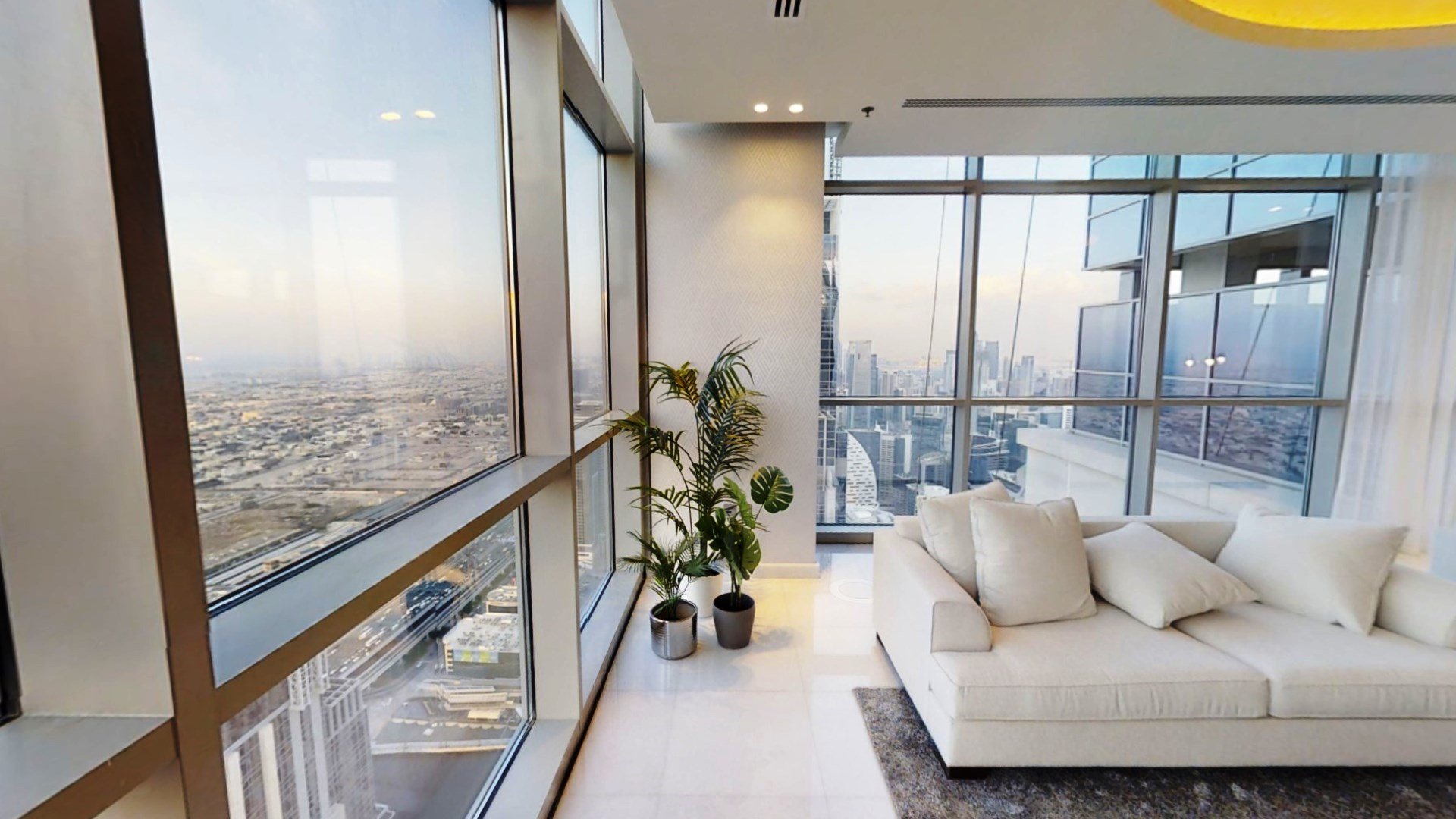 2 bedrooms Apartment in SKYLINE No. 11008